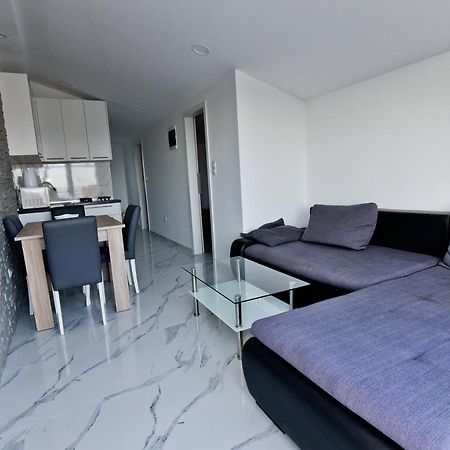 Apartment Sun Vir Habitación foto