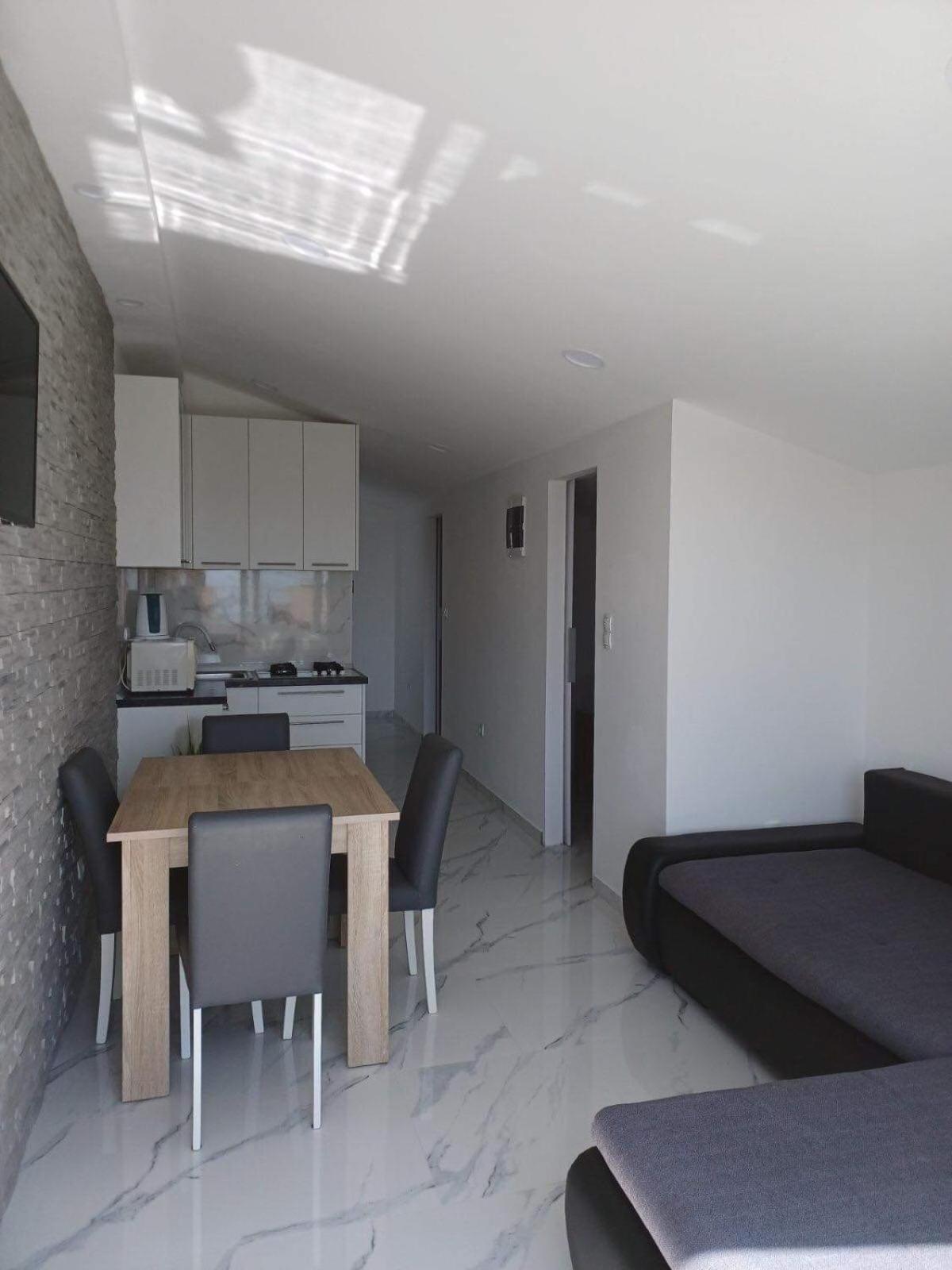 Apartment Sun Vir Habitación foto