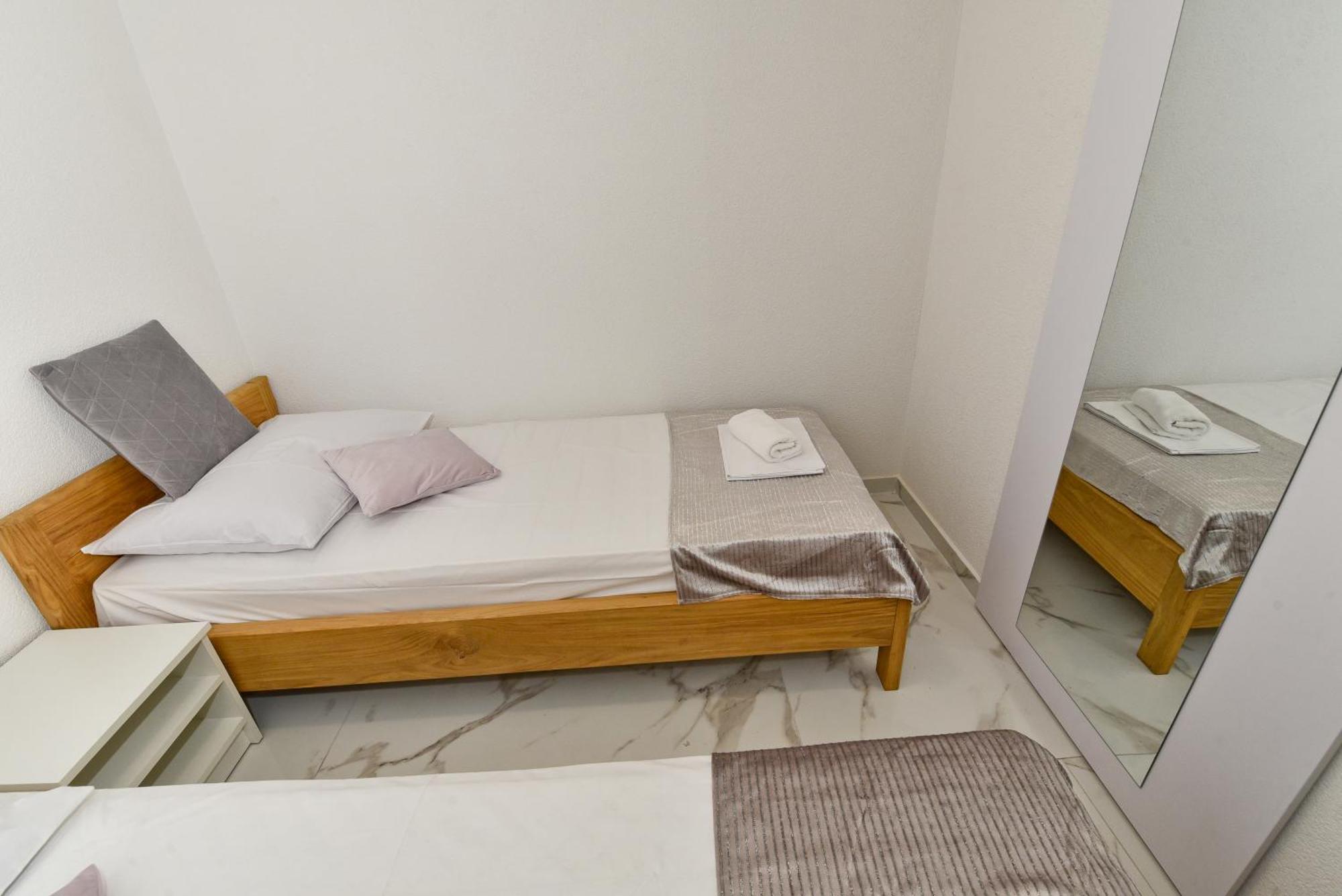 Apartment Sun Vir Habitación foto